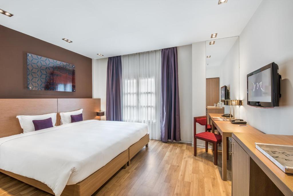 Двухместный (Улучшенный номер с кроватью размера «queen-size»), Mercure Hanoi La Gare Hotel