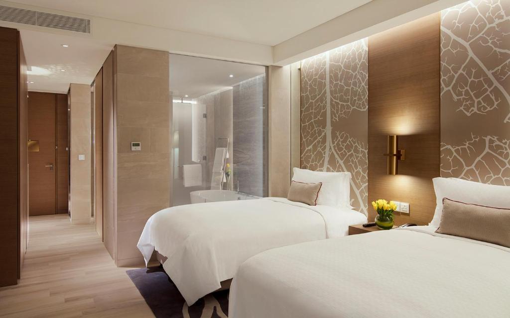 Двухместный (Классический номер с 2 односпальными кроватями) отеля Al Bandar Rotana – Dubai Creek, Дубай