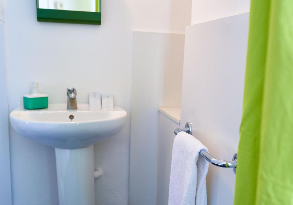 Одноместный (Одноместный номер с общей ванной комнатой), Central and Basic Universitat