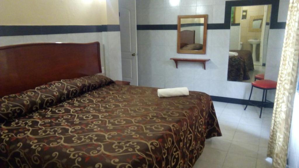 Двухместный (Номер Делюкс с кроватью размера «king-size») отеля Hacienda Cañada Rica 2, Сьюдад-Мадеро