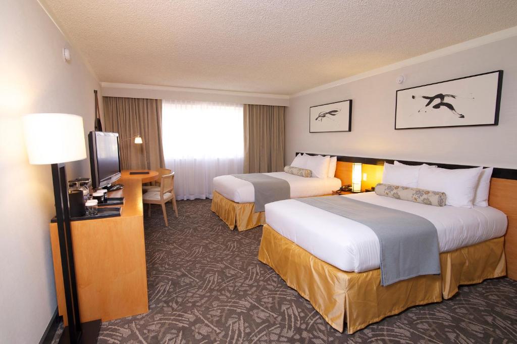 Двухместный (Двухместный номер Делюкс с 2 двуспальными кроватями) отеля Miyako Hotel Los Angeles, Лос-Анджелес