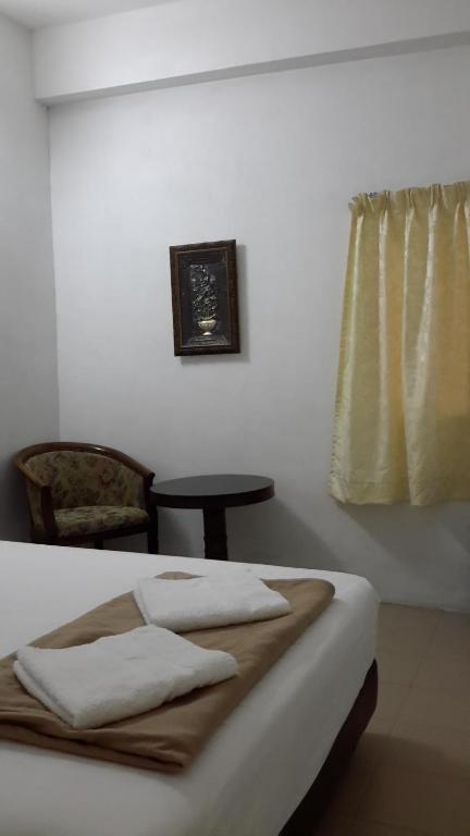 Двухместный (Двухместный номер Делюкс с 1 кроватью) мотеля Rasa Motel, Пенанг