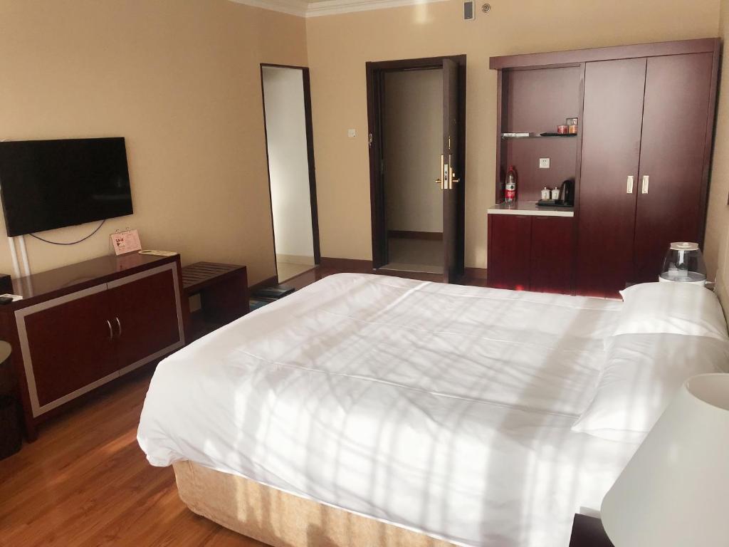 Двухместный (Business Double Room - Building B（No Smoking）), Beijing Yanshan Hotel