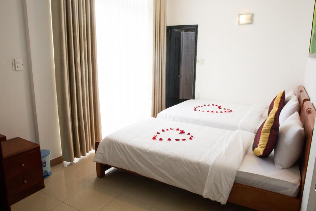 Двухместный (Двухместный номер Делюкс с 1 кроватью) отеля Hue Charming Hotel, Хюэ