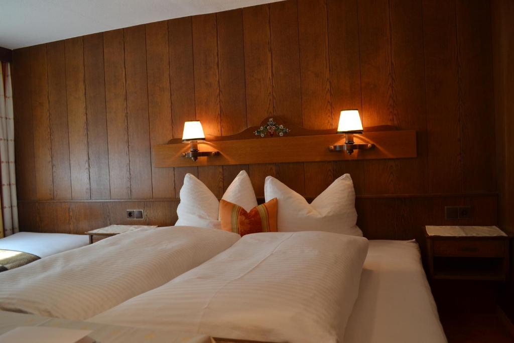 Двухместный (Двухместный номер с 1 кроватью и собственной ванной комнатой) гостевого дома Pension Bergsee, Зёльден
