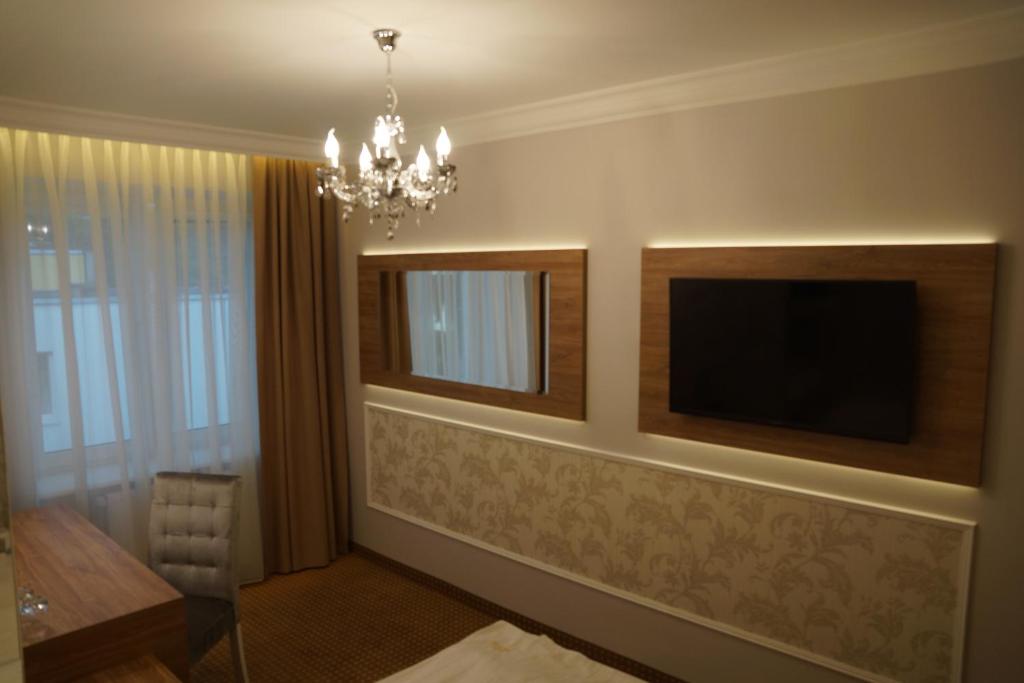 Двухместный (Небольшой двухместный номер с 1 кроватью) отеля Hotel Moris, Гданьск