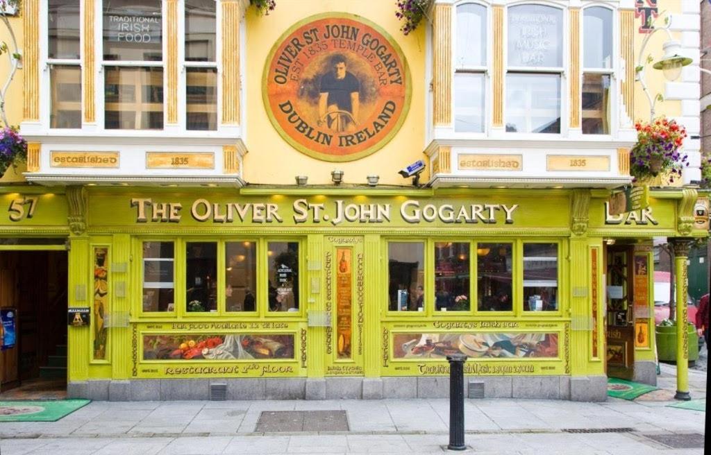 Хостел Oliver St. John Gogarty's Hostel, Дублин