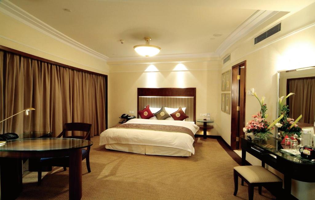 Двухместный (Двухместный номер с 1 кроватью и видом на город) отеля Howard Johnson Ginwa Plaza Hotel, Сиань