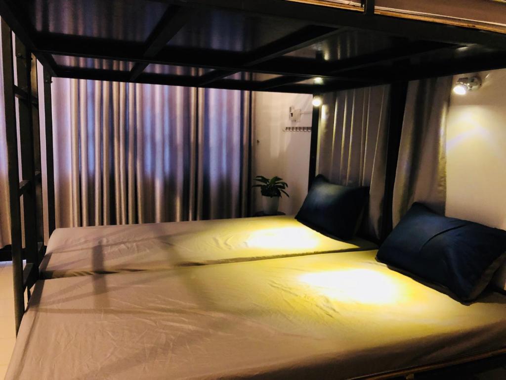 Номер (Спальное место на двухъярусной кровати в общем номере для женщин) хостела Friendly House Hostel, Хюэ