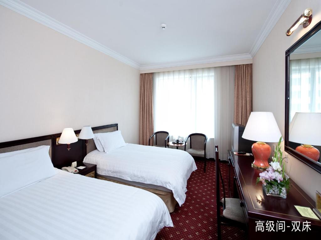 Двухместный (Standard Twin Room - Building A（No Smoking）), Beijing Yanshan Hotel