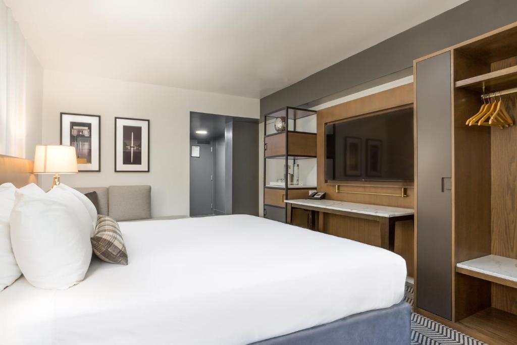 Двухместный (Номер The.ADA с кроватью размера «king-size» - Подходит для гостей с ограниченными физическими возможностями) отеля ARC THE.HOTEL, Washington DC, Вашингтон