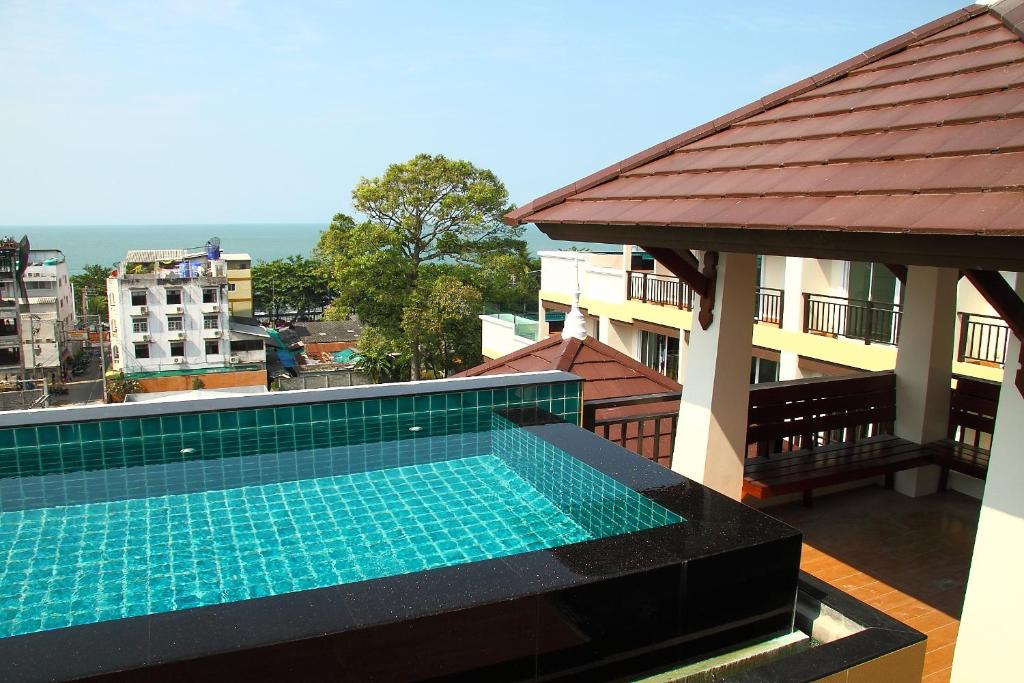 Сьюит (Люкс в пентхаусе с собственным бассейном), Апарт-отель Jomtien Beach Penthouses