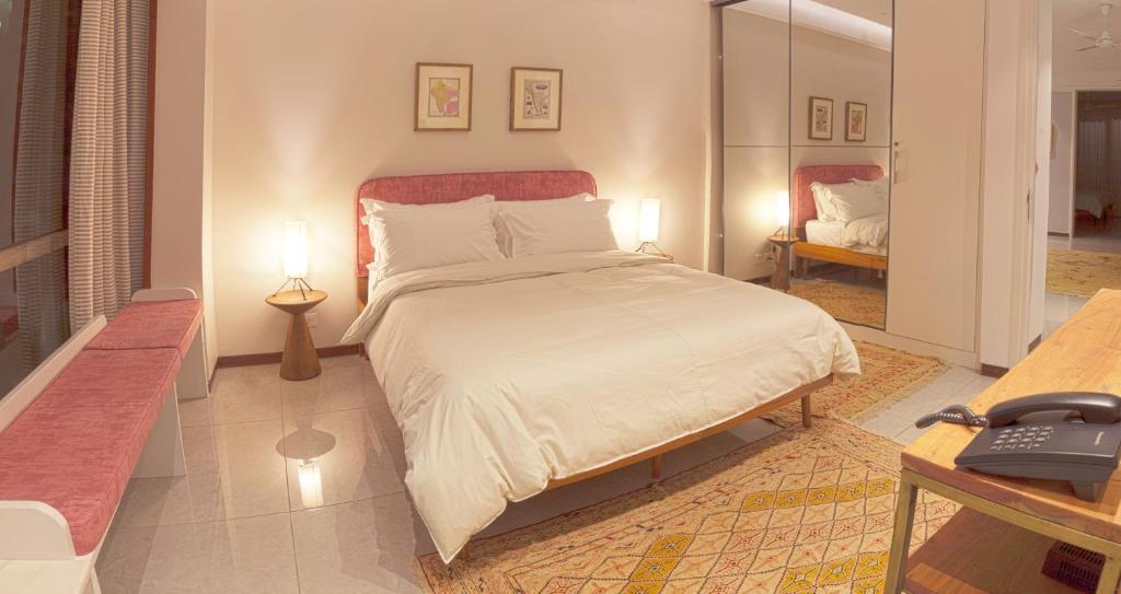 Двухместный (Номер Делюкс с кроватью размера «queen-size») отеля Bungalow 99, Нью-Дели