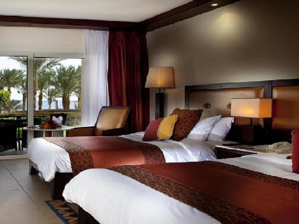 Двухместный (Двухместный номер Делюкс с 1 кроватью или 2 отдельными кроватями) курортного отеля Grand Rotana Resort & Spa, Шарм-эль-Шейх