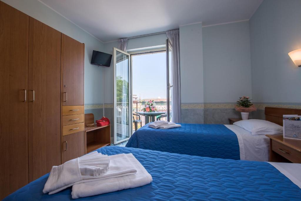 Двухместный (Двухместный номер с 2 отдельными кроватями) отеля Hotel Casa Tra Noi, Рим