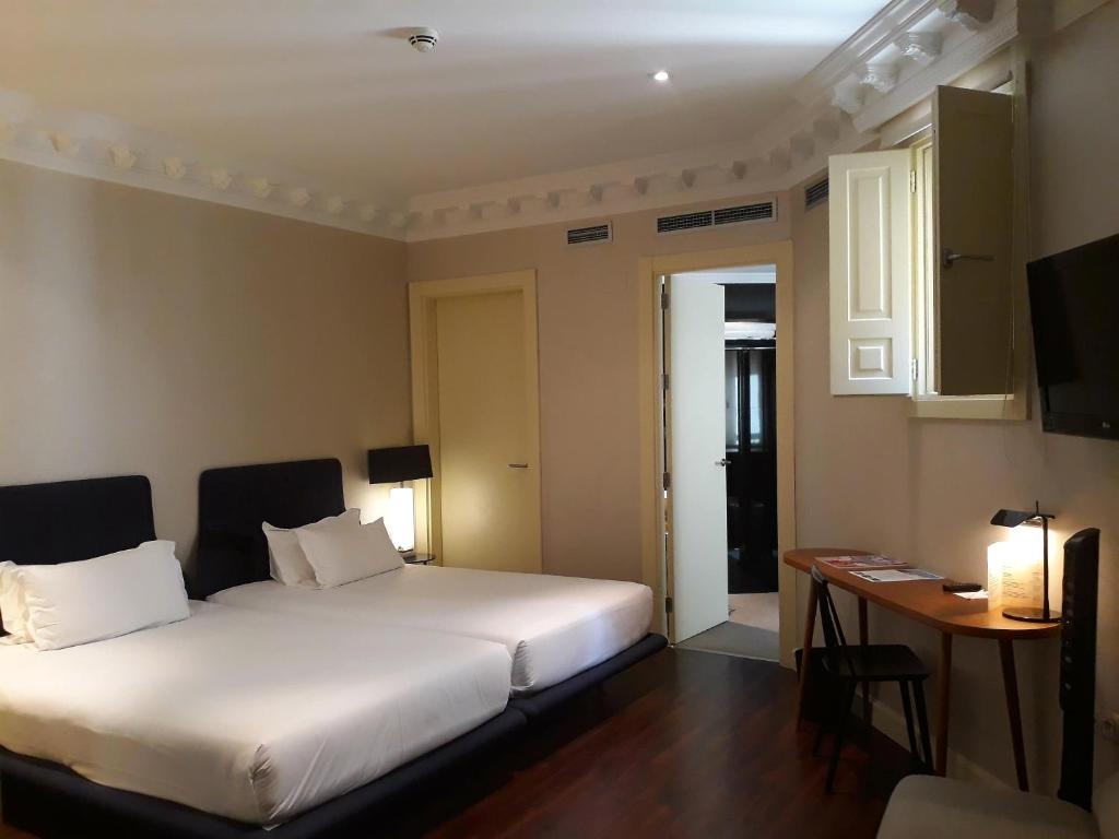 Двухместный (Стандартный двухместный номер с 1 кроватью или 2 отдельными кроватями) отеля Hotel Sardinero Madrid, Мадрид