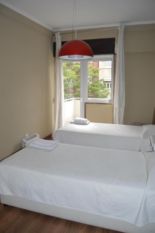 Двухместный (Стандартный двухместный номер с 1 кроватью или 2 отдельными кроватями, балконом и общей ванной комнатой), Wallis Rato