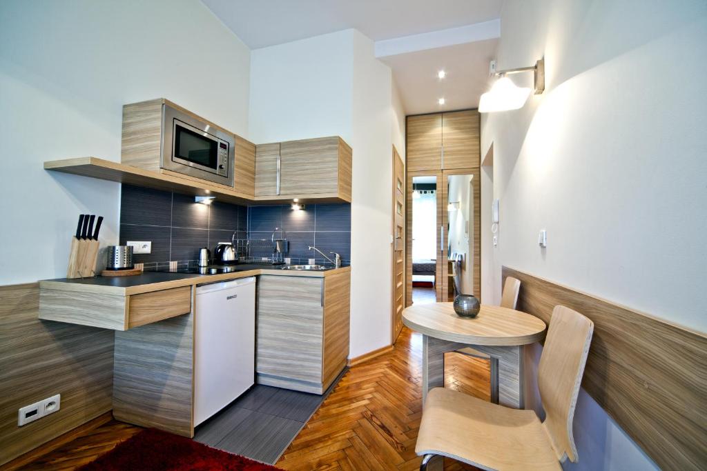 Апартаменты (Апартаменты эконом-класса (для 2 взрослых)), 4Seasons﻿ Apartments Cracow