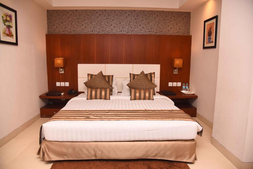 Двухместный (Двухместный номер Делюкс с 1 кроватью или 2 отдельными кроватями) отеля Celesta - Kolkata, Калькутта