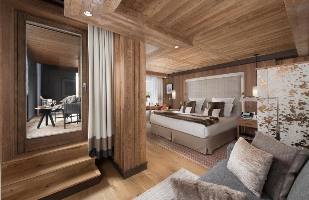 Сьюит (Полулюкс), Hôtel Barrière Les Neiges Courchevel