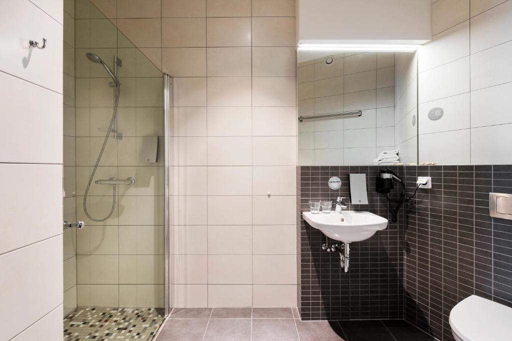 Двухместный (Стандартный двухместный номер с 1 кроватью), Comfort Hotel LT - Rock 'n' Roll Vilnius