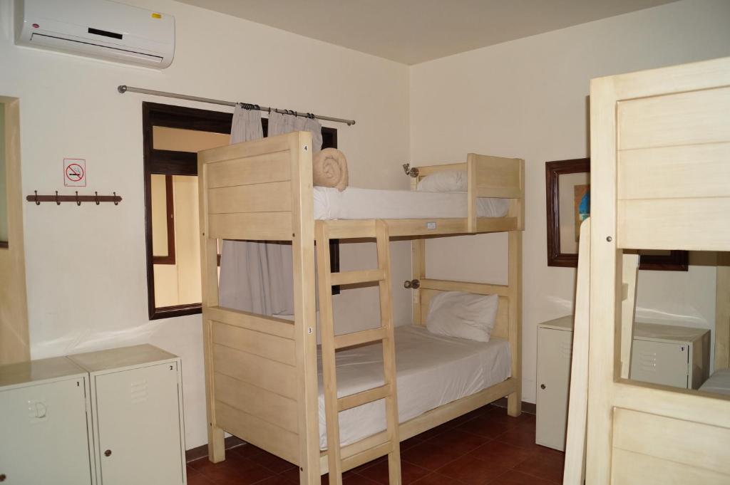 Номер (Кровать в общем 6-местном номере для женщин) хостела Hostal de Las Américas, Оахака-де-Хуарес