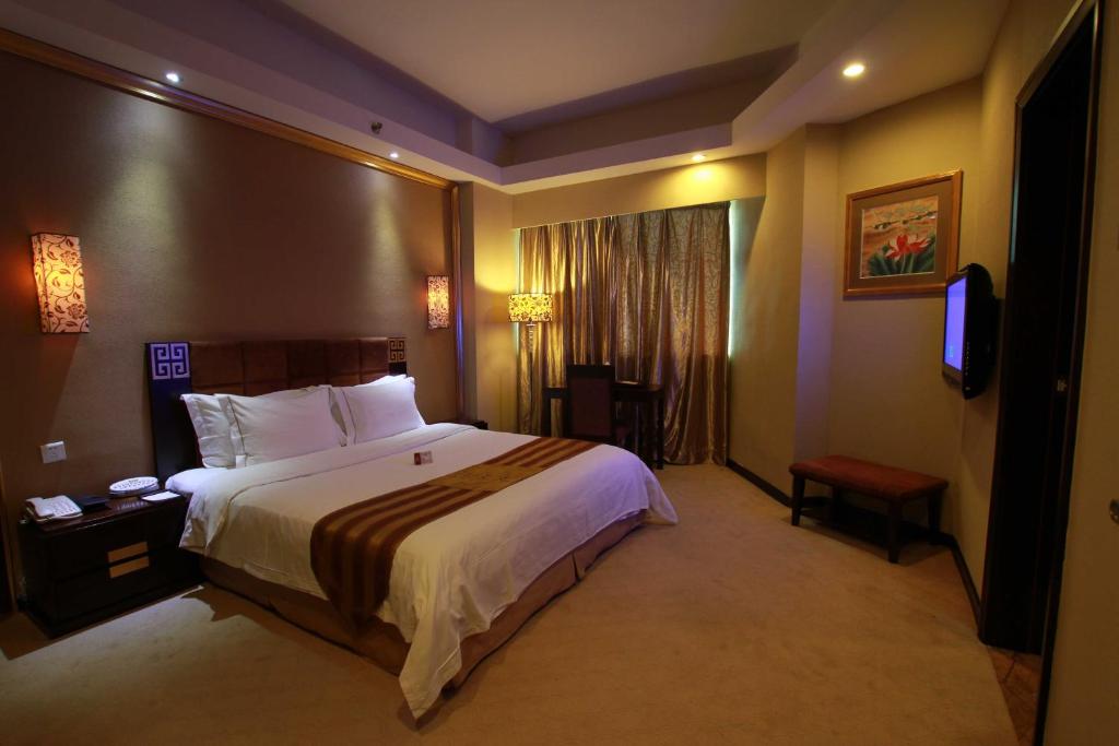 Двухместный (Специальное предложение - Двухместный номер с 1 кроватью или 2 отдельными кроватями (без окна)) отеля Fortune Hotel, Гуанчжоу