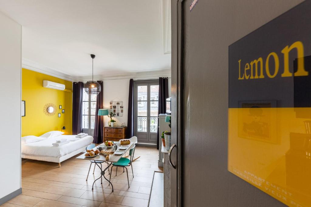 Апартаменты (Studio Apartment - Lemon), Appartements d'Hôtes Design