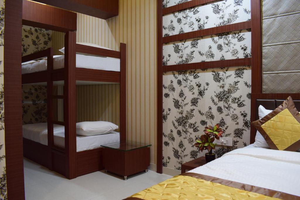 Сьюит (Представительский люкс) отеля Hotel Uday Palace, Варанаси