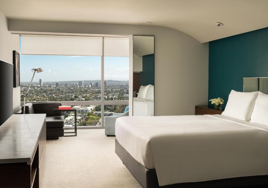 Двухместный (Номер Делюкс с кроватью размера «king-size»), Andaz West Hollywood-a concept by Hyatt