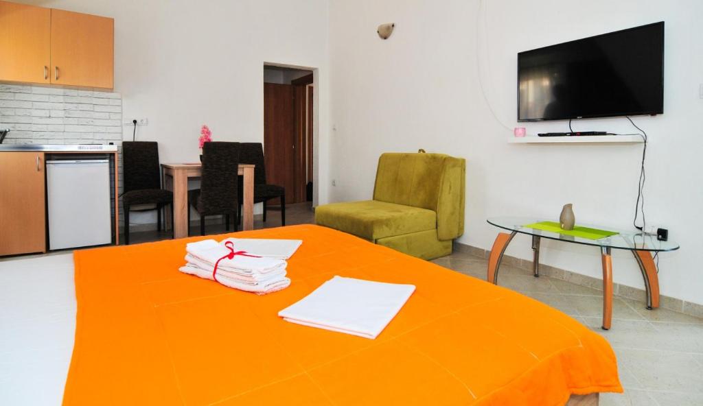 Апартаменты (Апартаменты-студио) гостевого дома Apartmani Bekonja, Тиват