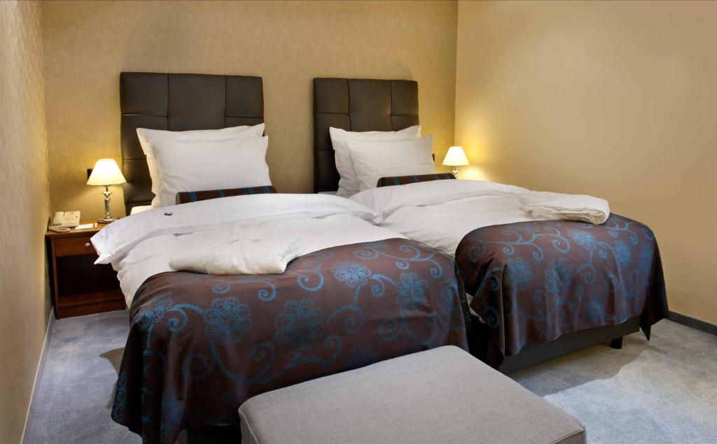 Двухместный (Двухместный номер Делюкс с 2 отдельными кроватями) отеля Hotel Dubrovnik, Загреб