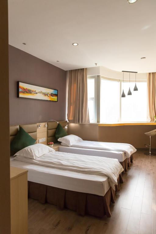 Двухместный (Стандартный двухместный номер с 2 отдельными кроватями) хостела Shanghai Blue Mountain Bund Youth Hostel, Шанхай