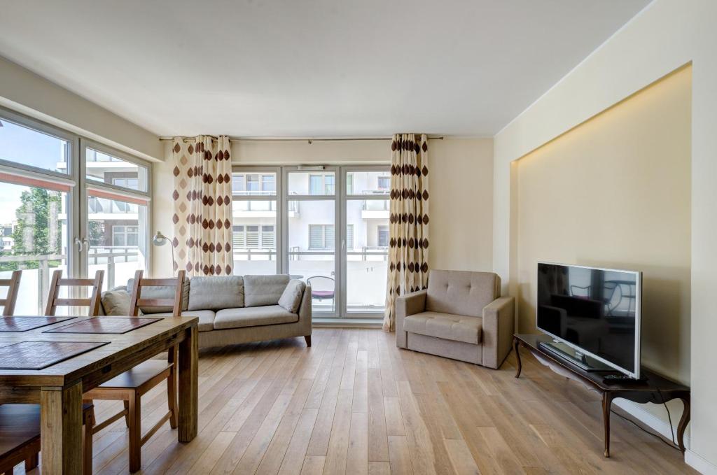 Апартаменты (Апартаменты с 1 спальней и балконом (для 3 взрослых)) апартамента Dom & House Apartments - Marina Residence, Гданьск