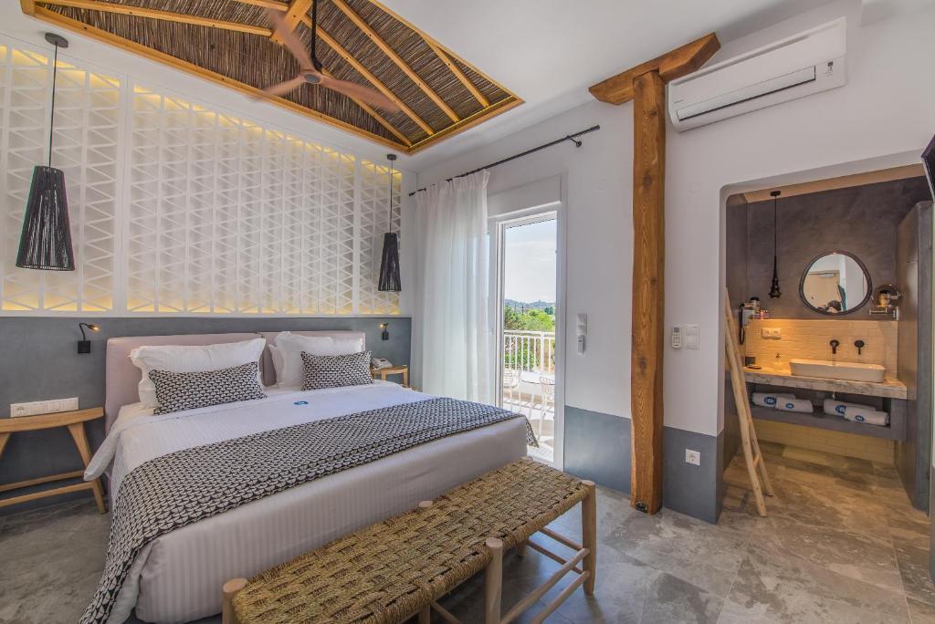 Двухместный (Двухместный номер «Богема» с 1 кроватью) отеля Antigoni Beach Resort, Ормос-Панайяс