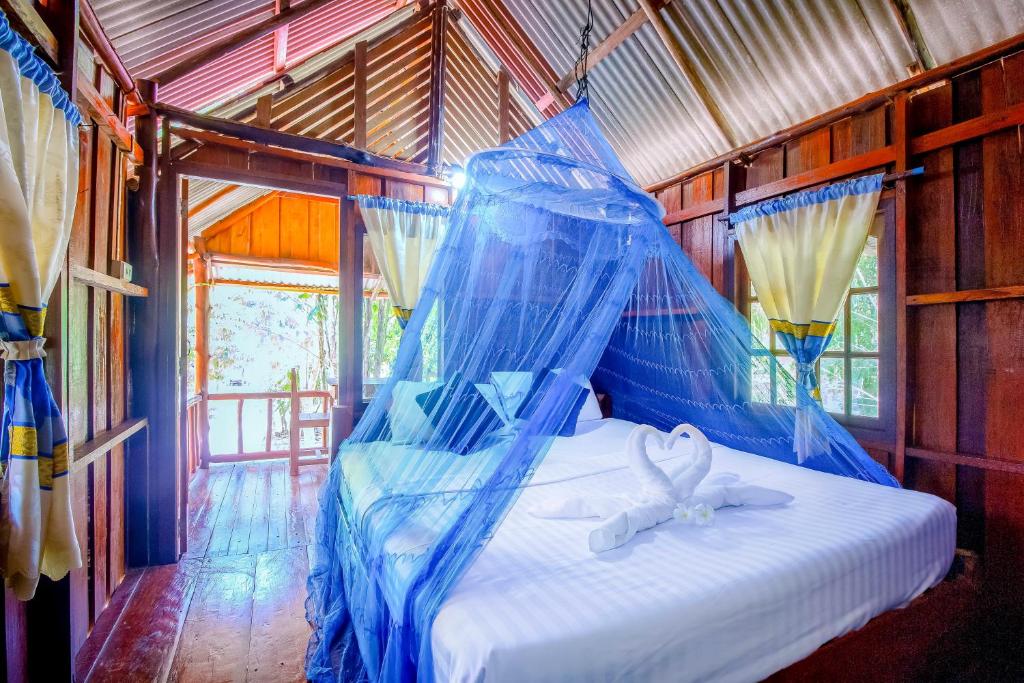 Номер (Стандартный коттедж), Khao Sok Palmview Resort