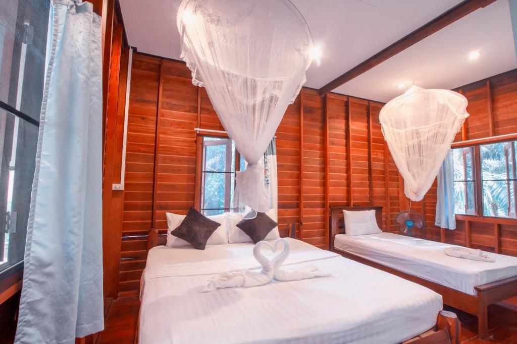 Номер (Коттедж В (для 3 взрослых)), Khao Sok Palmview Resort