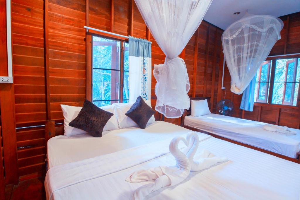 Номер (Коттедж В (для 3 взрослых)), Khao Sok Palmview Resort