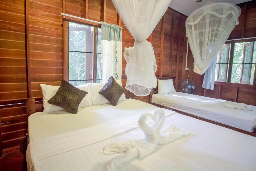 Номер (Коттедж В (для 3 взрослых)), Khao Sok Palmview Resort