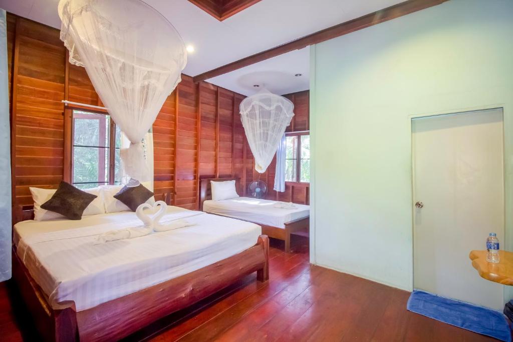 Номер (Коттедж В (для 3 взрослых)), Khao Sok Palmview Resort