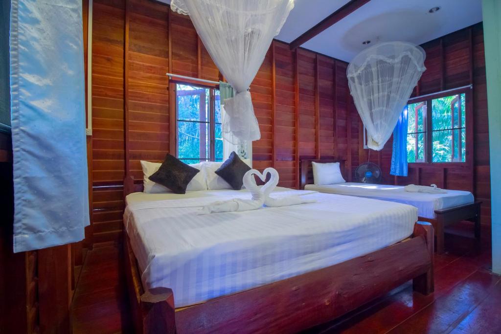 Номер (Коттедж В (для 3 взрослых)), Khao Sok Palmview Resort