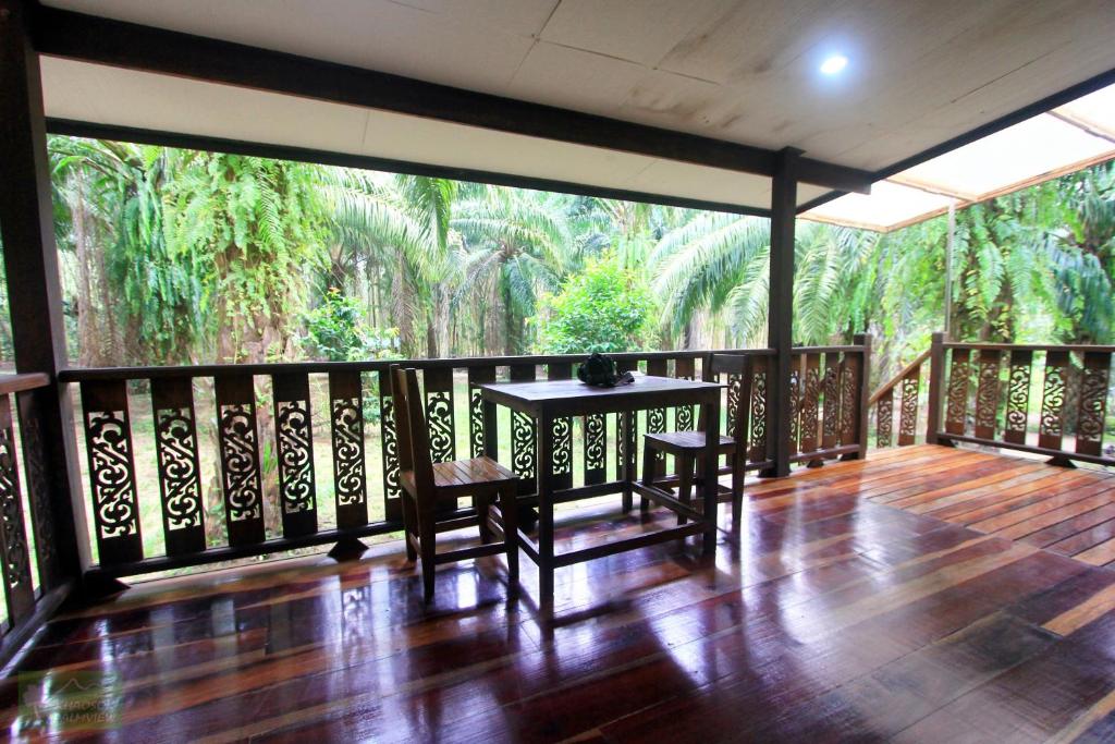 Номер (Улучшенный коттедж B), Khao Sok Palmview Resort