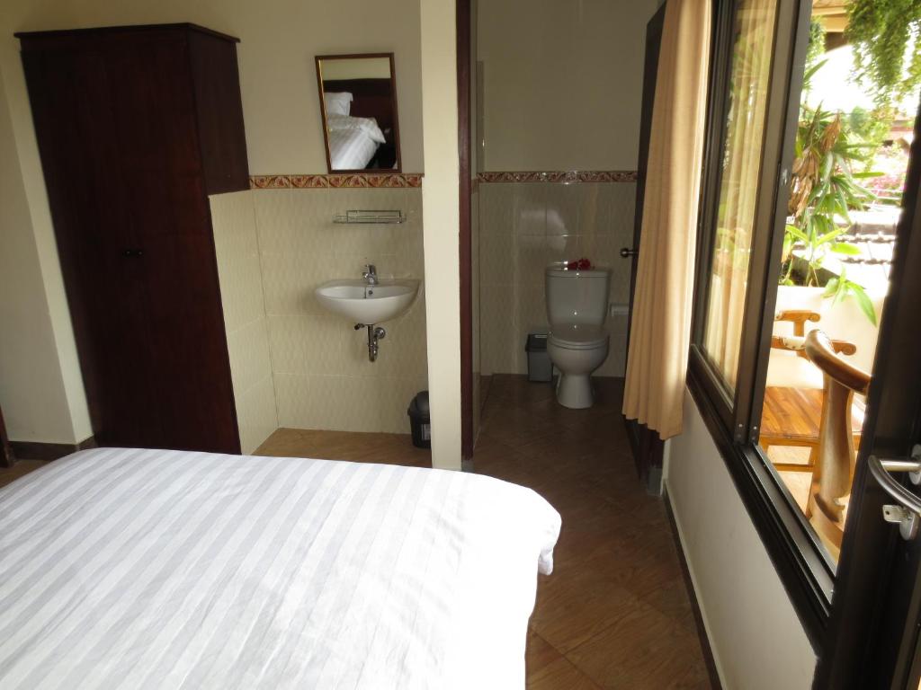 Двухместный (Стандартный двухместный номер с 2 отдельными кроватями), Nuriani Restaurant and Rooms