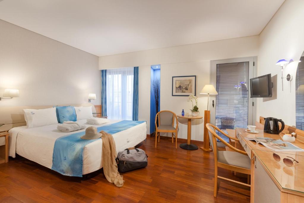 Двухместный (Стандартный двухместный номер с 1 кроватью) отеля Tropical Hotel, Афины