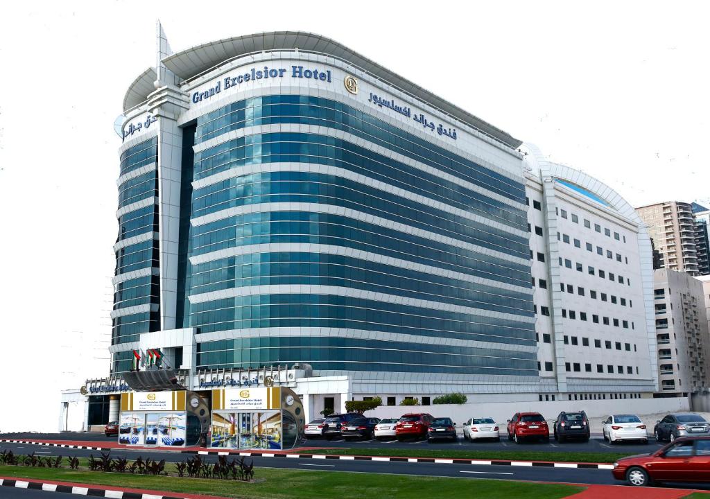 Отель Grand Excelsior Hotel - Bur Dubai