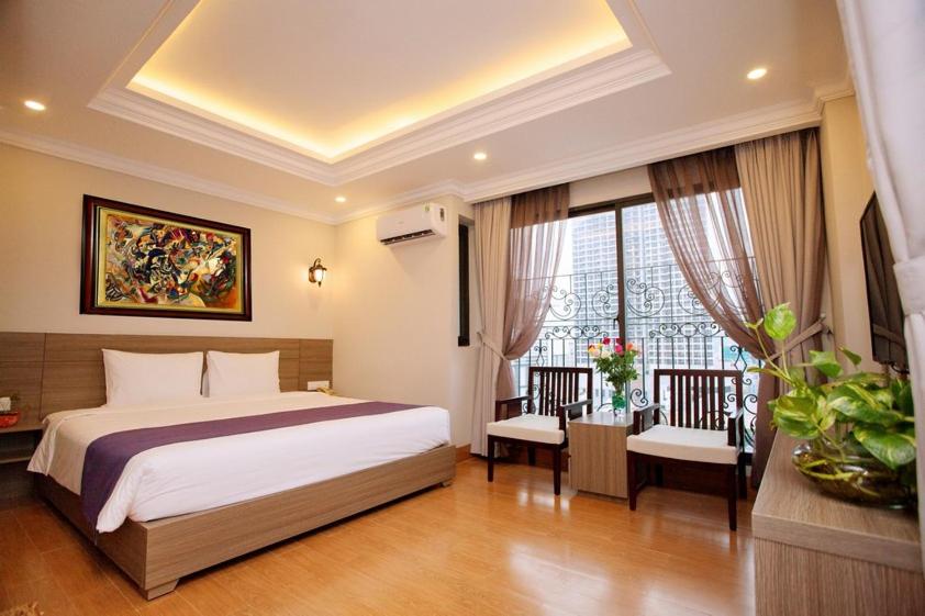 Двухместный (Двухместный номер Делюкс с 1 кроватью) отеля Hotel Yen Indochine Nha Trang, Нячанг