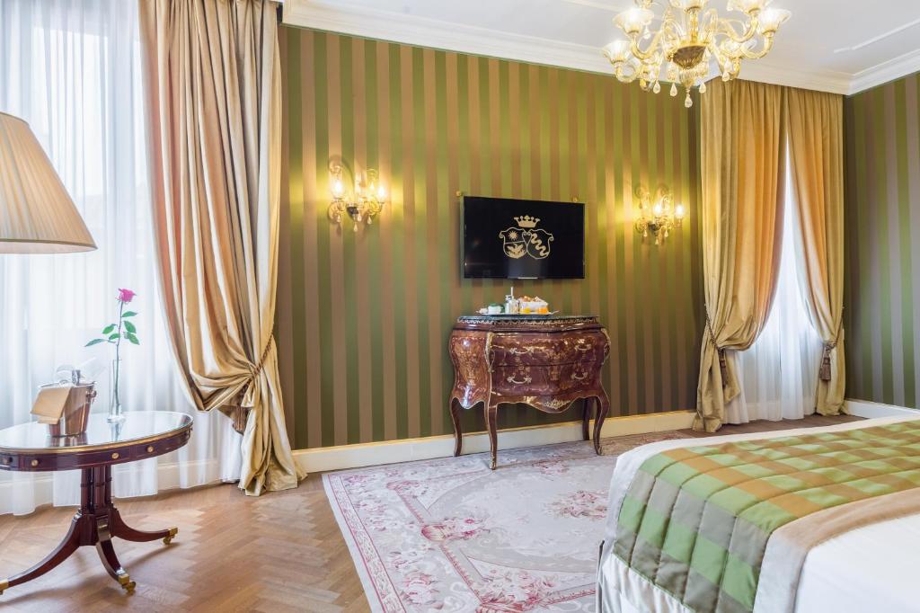 Сьюит (Люкс с видом на канал), Hotel Ai Cavalieri di Venezia