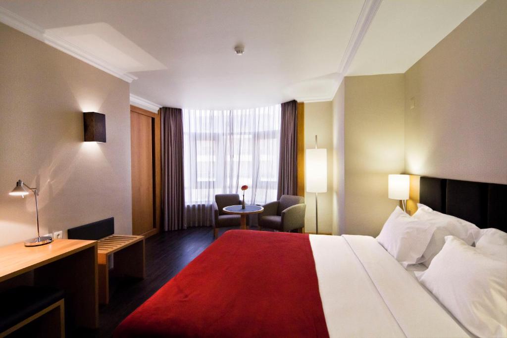 Двухместный (Двухместный номер с 1 кроватью или 2 отдельными кроватями) отеля SANA Reno Hotel, Лиссабон