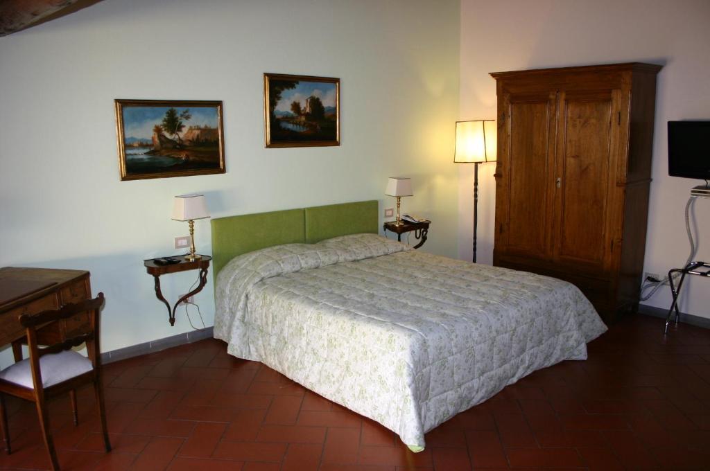 Двухместный (Двухместный номер с 1 кроватью или 2 отдельными кроватями и террасой) гостевого дома I Parigi Corbinelli - Residenza d'Epoca, Флоренция