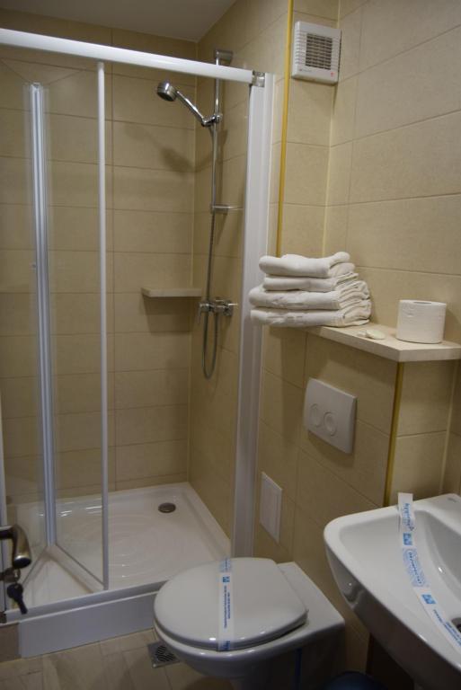 Одноместный (Одноместный номер с ванной комнатой) отеля Hotel Florentina, Констанца